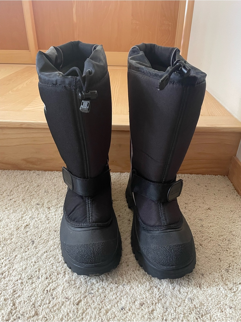 Baffin Black Winter Snow Boots Tall Waterproof Pair Men’s